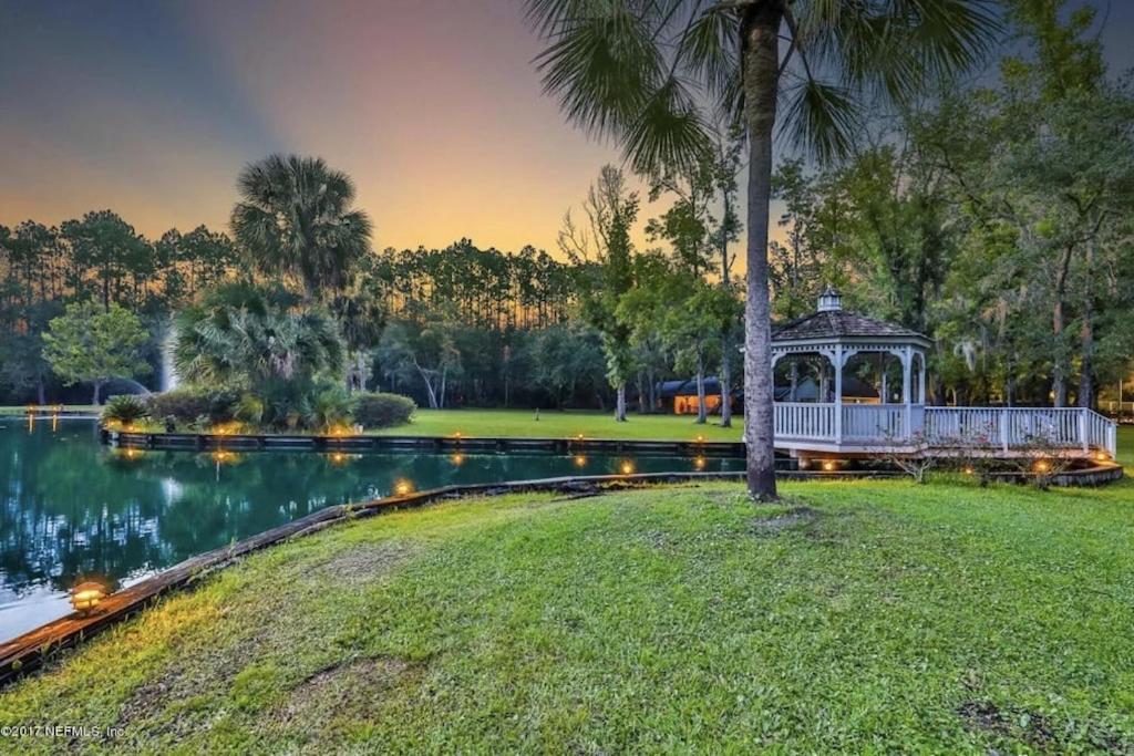Cottage In The Woods At Emerald Lakes Estate St. Augustine Kültér fotó